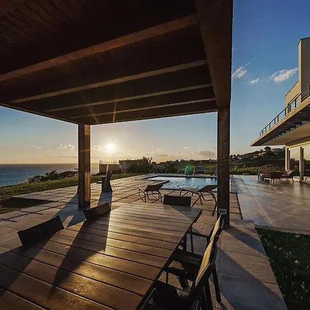 Sunset Luxury With Pool And Jacuzzi Villa *